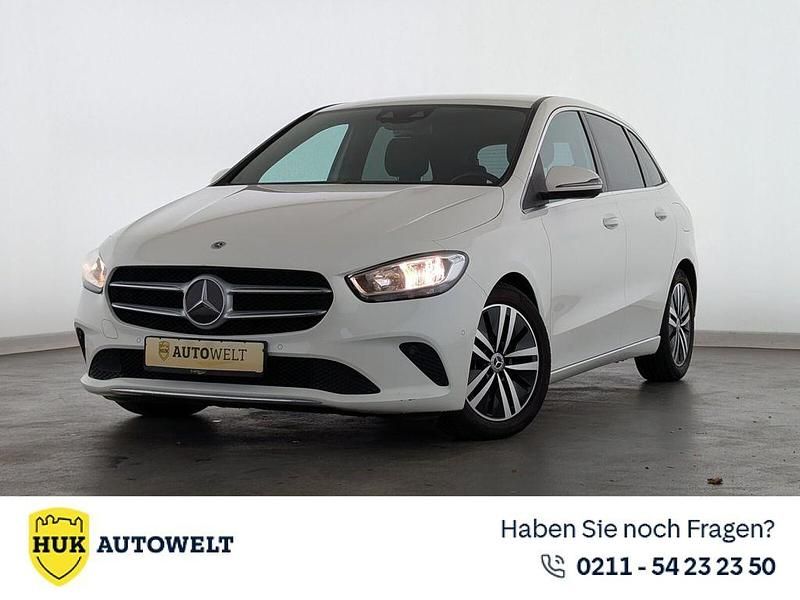 Polarweiss Gebraucht 2020 Mercedes B200 Progressive Van / Kleinbus | 24.760 € (Fairer Preis) - Bild 1/3