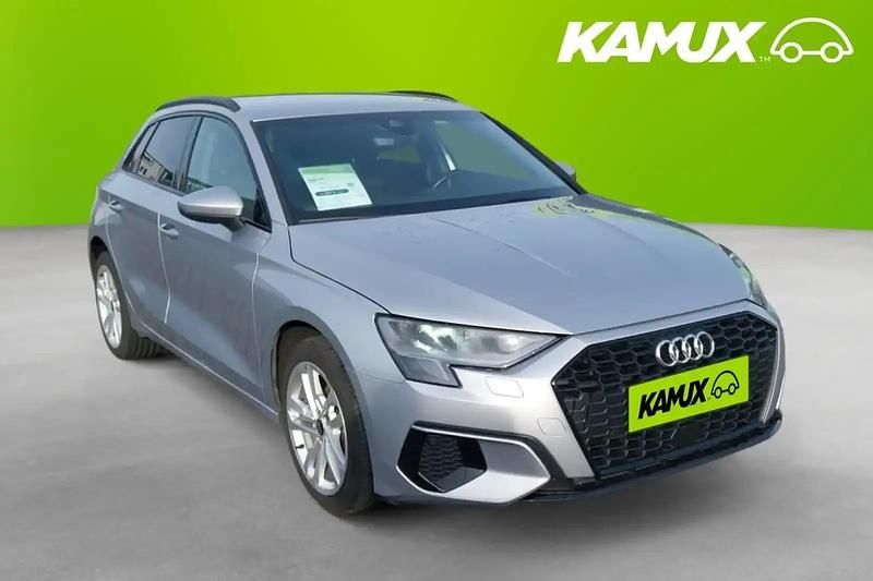 Gebraucht Audi A3 116 PS (85 kW) 2022 Weiß Limousine