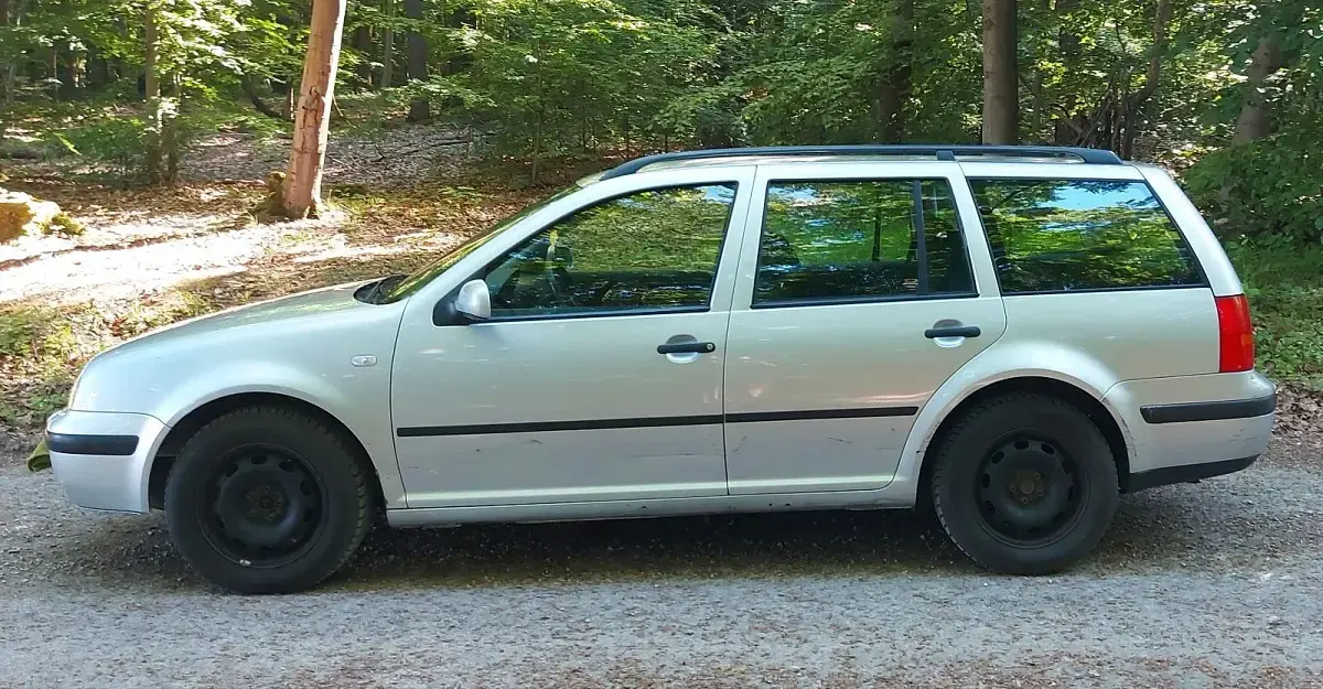 Gebraucht VW Golf IV 105 PS (77 kW) 2002 Silber Kombi
