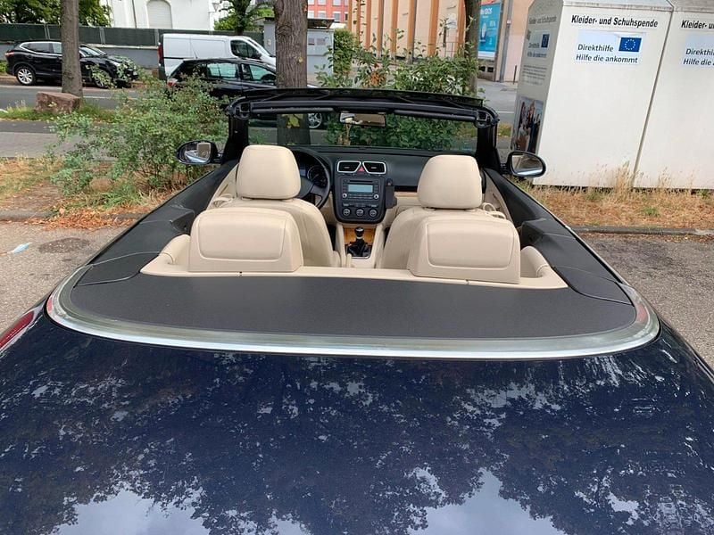 Usado VW Eos 2006 Azul Cabrios