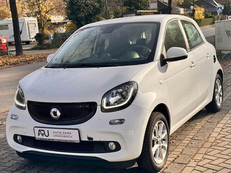 Weiß Gebraucht 2016 Smart ForFour Basis Kleinwagen | 5.480 € (Etwas zu teuer) - Bild 1/4