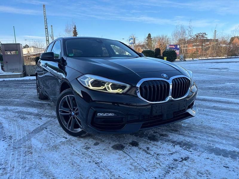 Gebraucht BMW 118 Sport Line 140 PS (102 kW) 2019 Schwarz Kleinwagen