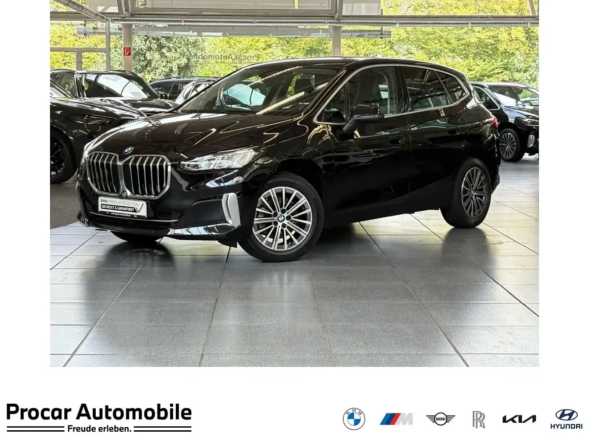 Gebraucht BMW 218 Active Tourer Luxury Line 136 PS (100 kW) 2022 Van / Kleinbus