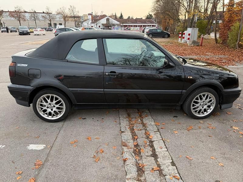 Gebraucht VW Golf Cabriolet Edition 101 PS (74 kW) 1998 Schwarz Cabrio