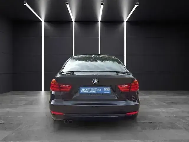 Gebraucht BMW 328 Performance 245 PS (180 kW) 2014 Andere Limousine