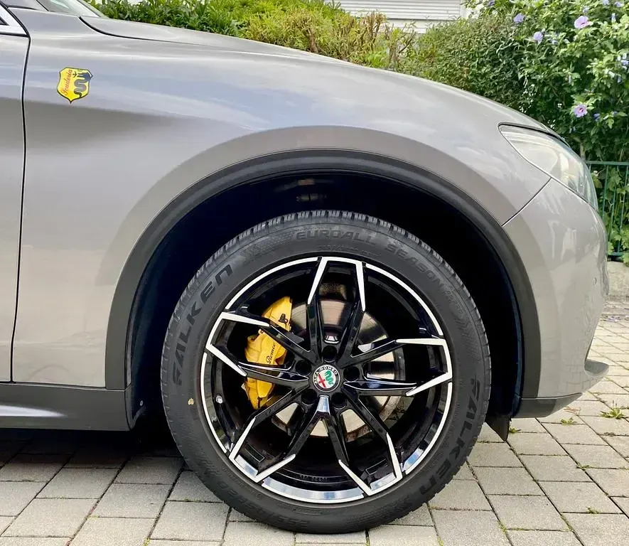 Gebraucht Alfa Romeo Stelvio Super 280 PS (205 kW) 2019 Grau SUV