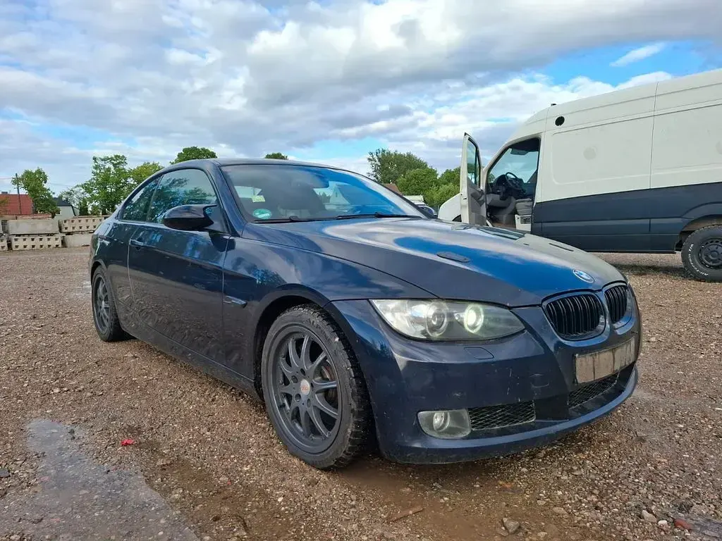 Gebraucht BMW 335 Sport Line 367 PS (269 kW) 2008 Blau Coupé