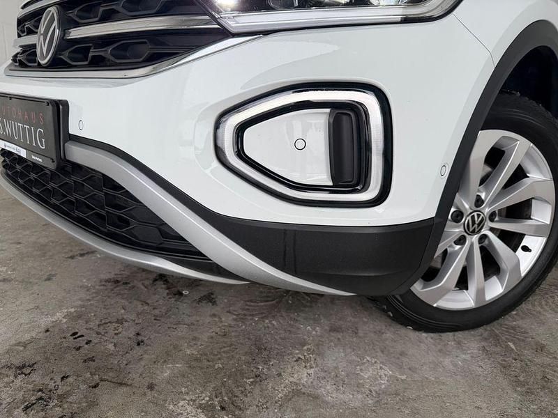 Gebraucht VW T-Roc Style 150 PS (110 kW) 2023 Weiß SUV