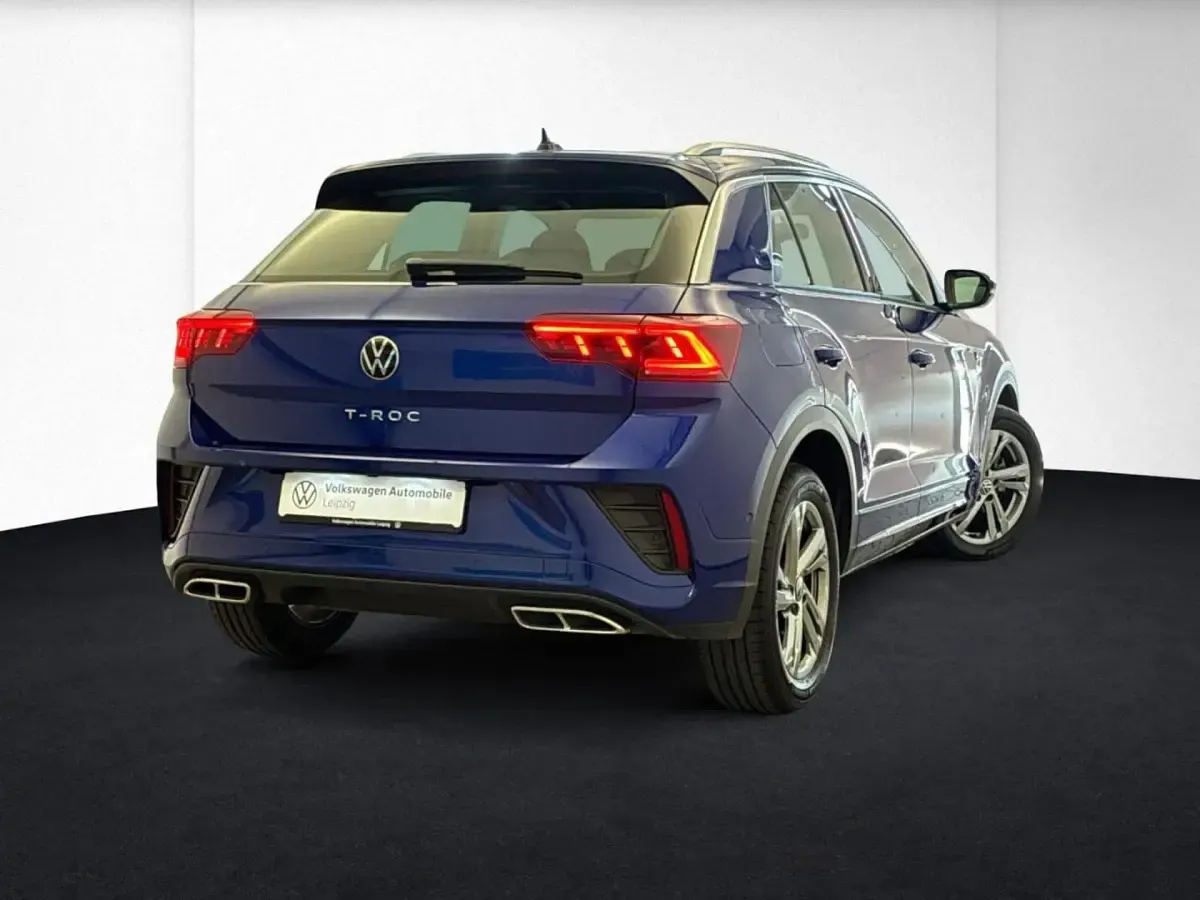 Gebraucht VW T-Roc R-line 150 PS (110 kW) 2023 Blau SUV