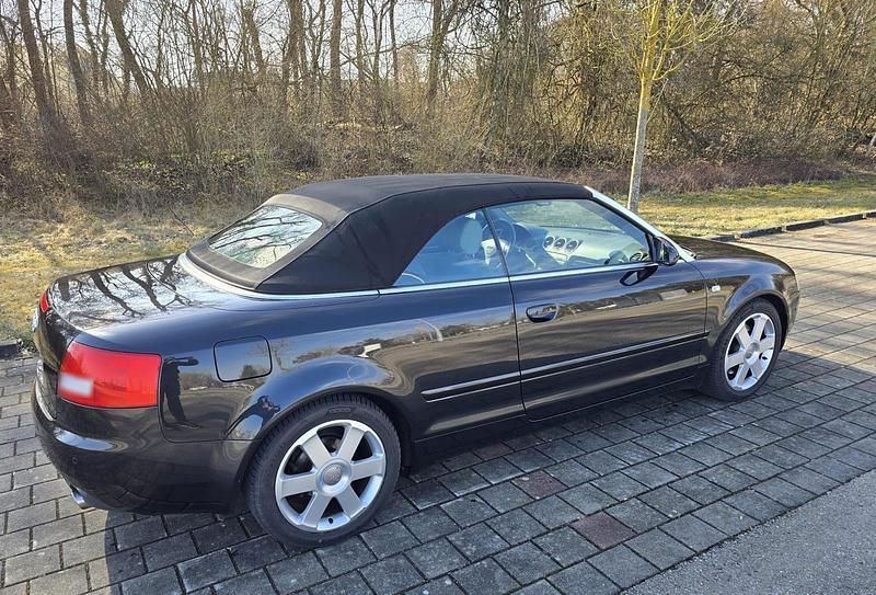 Gebraucht Audi A4 Cabriolet S-Line 170 PS (125 kW) 2004 Schwarz Cabrio