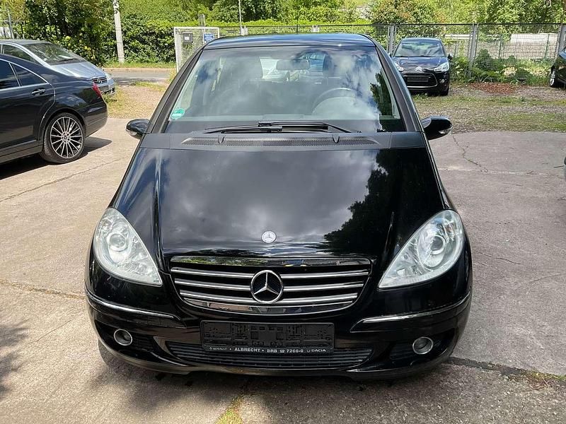 Schwarz Gebraucht 2006 Mercedes A150 Avantgarde Limousine | 2.480 € (Fairer Preis) - Bild 1/4