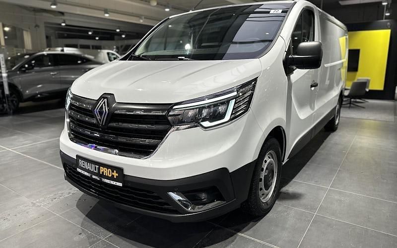 Neu Renault Trafic Komfort 131 PS (96 kW) 2025 Weiß Van / Kleinbus