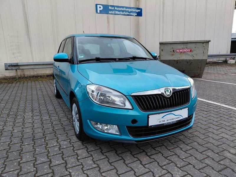 Gebraucht Skoda Fabia Cool Edition 86 PS (63 kW) 2012 Blau Limousine