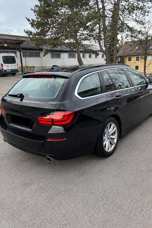 Gebraucht BMW 535 313 PS (230 kW) 2012 Schwarz Kombi