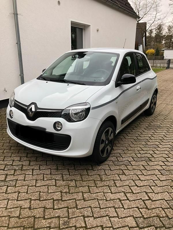 Weiß Gebraucht 2018 Renault Twingo Kleinwagen | 5.900 € (Superpreis) - Bild 1/4