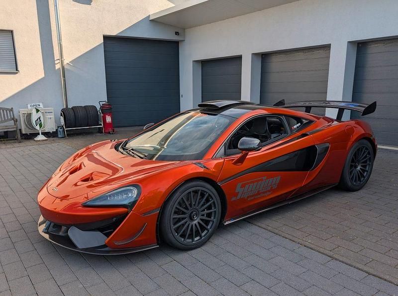 Orange Gebraucht 2021 McLaren 620R Coupé | 297.500 € - Bild 1/4