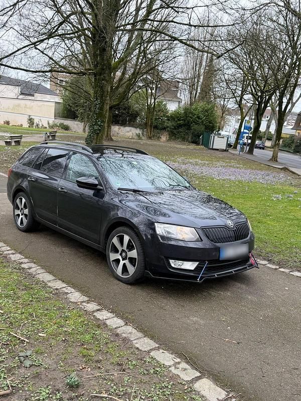 Gebraucht Skoda Octavia 170 PS (125 kW) 2016 Schwarz Kleinwagen
