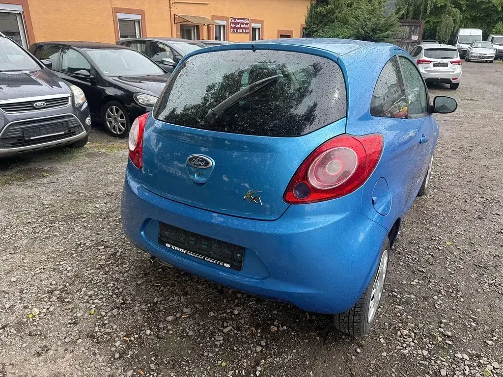Gebraucht Ford Ka Titanium 69 PS (50 kW) 2009 Blau Kleinwagen