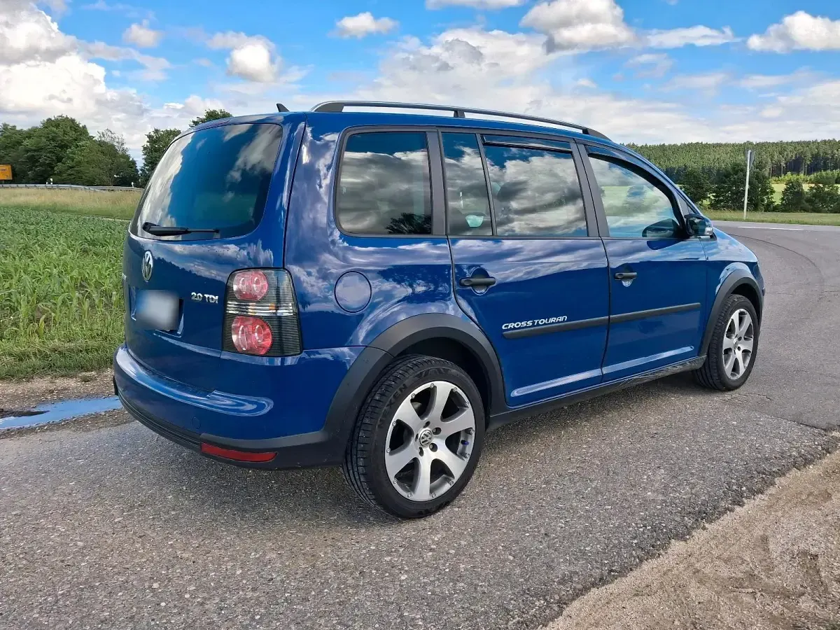 Gebraucht VW Touran Cross 140 PS (102 kW) 2007 Blau Van / Kleinbus
