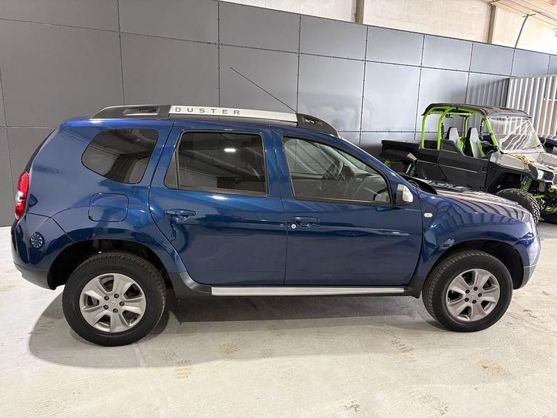 Gebraucht Dacia Duster Lauréate 125 PS (91 kW) 2017 Blau SUV
