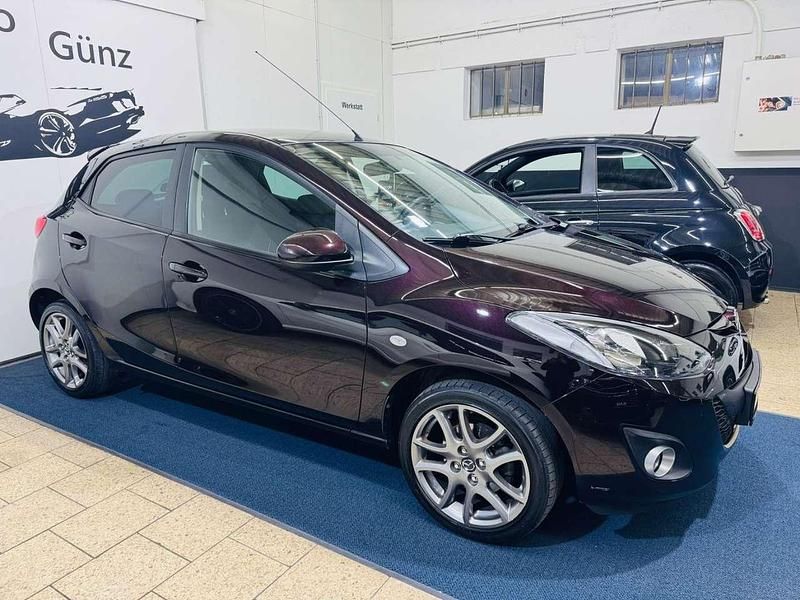 Usata Mazda 2 Edition 84 CV (61 kW) 2012 Marrone Utilitaria