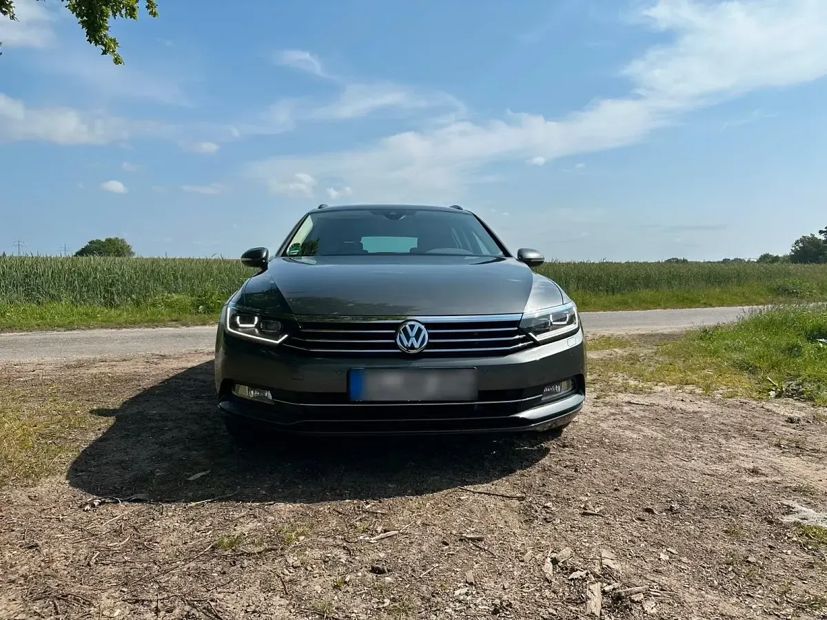 Gebraucht VW Passat 198 PS (145 kW) 2016 Grau Kombi