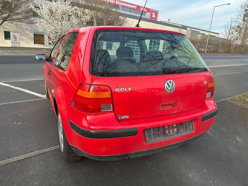 Gebraucht VW Golf III 101 PS (74 kW) 1999 Rot Limousine