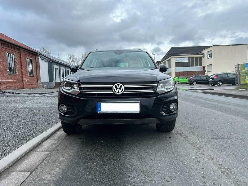 Używany VW Tiguan Track & Field 211 KM (155 kW) 2012 Czarny SUV