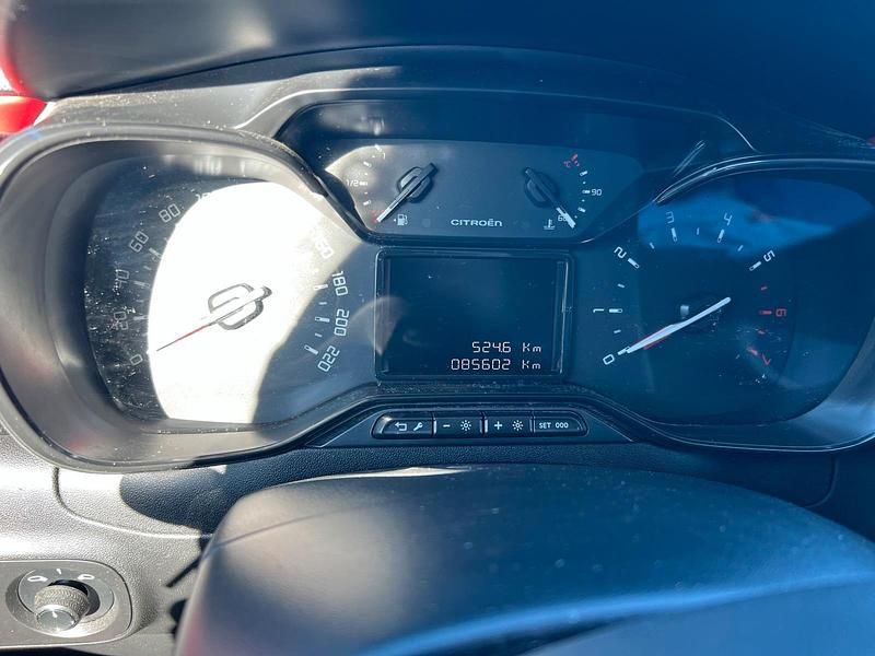 Gebraucht Citroën C3 Shine 102 PS (75 kW) 2021 Silber Kleinwagen