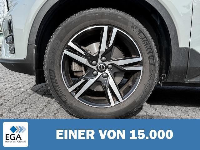 Gebraucht Volvo XC40 Plus 197 PS (144 kW) 2023 Grau SUV