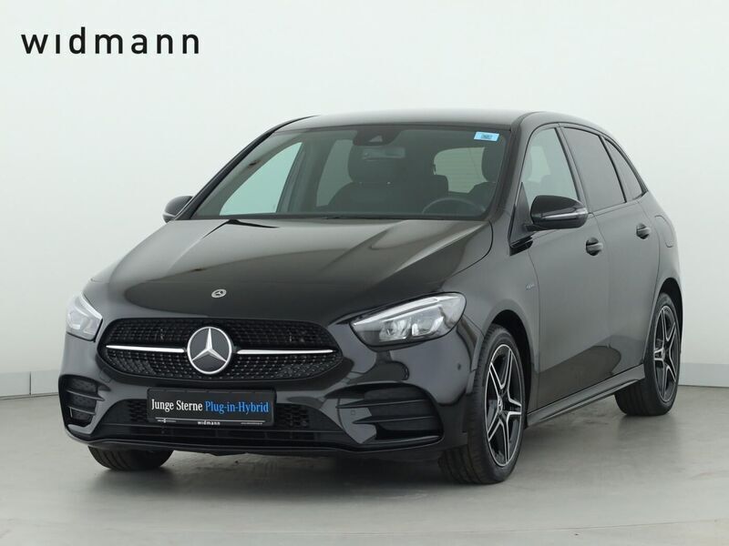 Unilack nachtschwarz Gebraucht 2021 Mercedes B250e AMG Van / Kleinbus | 24.850 € (Fairer Preis) - Bild 1/4