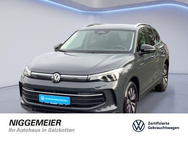Grau Gebraucht 2025 VW Tiguan Goal SUV | 39.880 € (Superpreis) - Bild 1/4