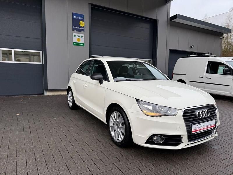 Gebraucht Audi A1 Sportback Ambition 122 PS (89 kW) 2013 Weiß Kleinwagen