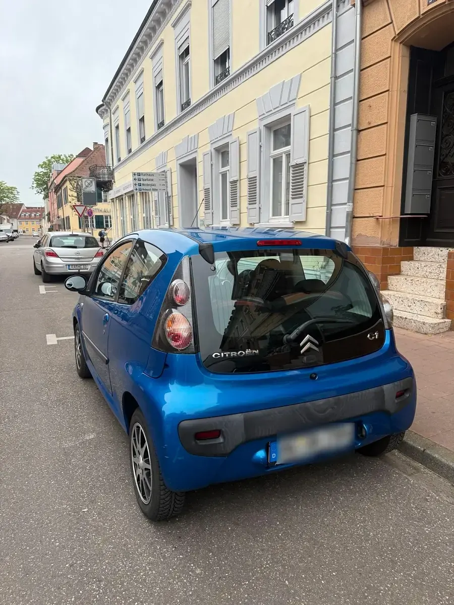 Gebraucht Citroën C1 68 PS (50 kW) 2010 Blau Kleinwagen