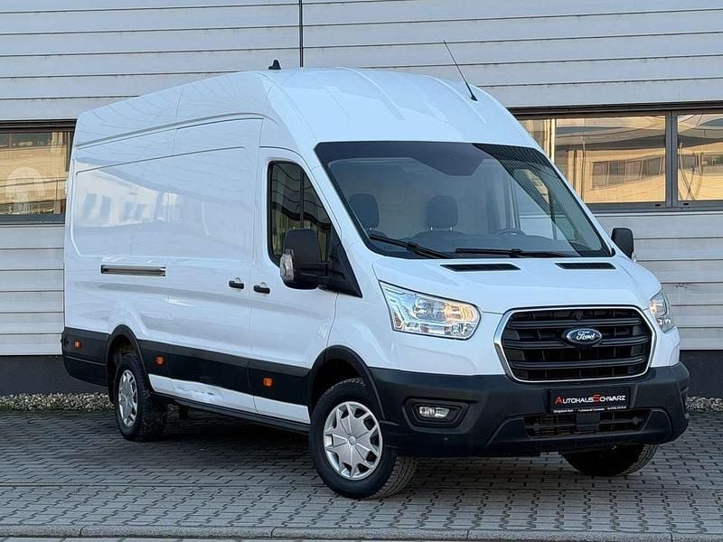 Gebraucht Ford Transit Trend 131 PS (96 kW) 2021 Frostweiß Kleinwagen