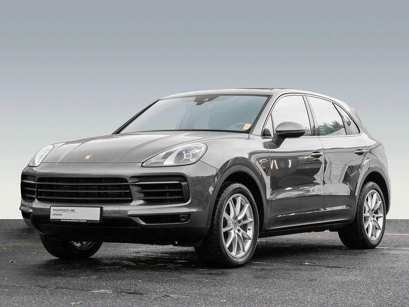 Grau Gebraucht 2019 Porsche Cayenne SUV | 63.400 € (Etwas zu teuer) - Bild 1/4
