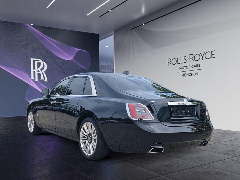 Gebraucht Rolls Royce Ghost 571 PS (419 kW) 2024 Schwarz Limousine