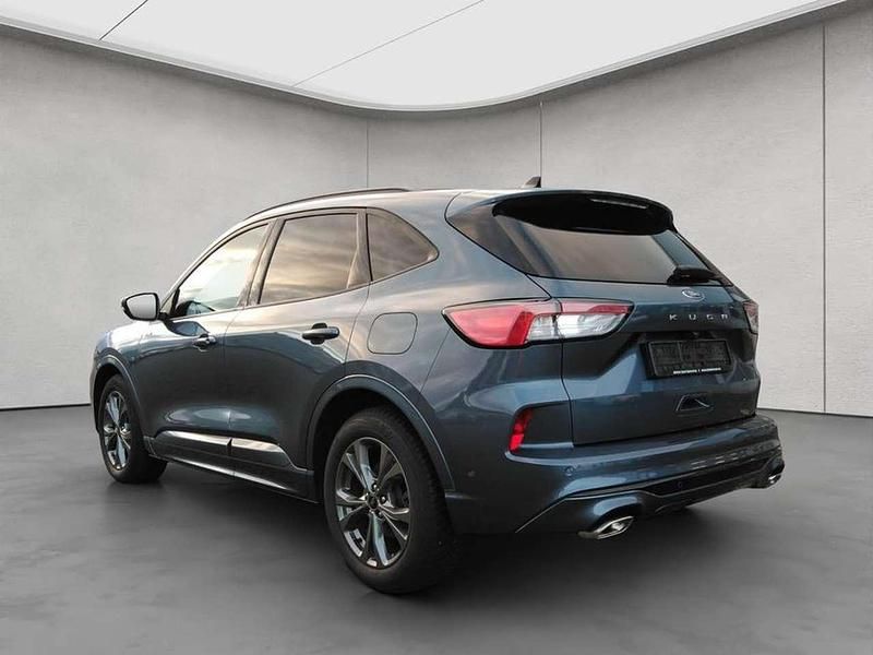 Gebraucht Ford Kuga ST-Line X 151 PS (111 kW) 2023 Blau SUV