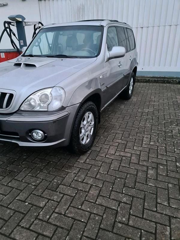 Grau Gebraucht 2004 Hyundai Terracan SUV | 5.200 € (Guter Preis) - Bild 1/4