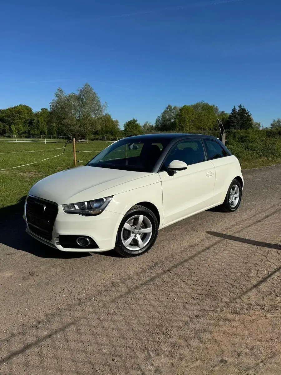 Usata Audi A1 122 CV (89 kW) 2011 Bianco Utilitaria