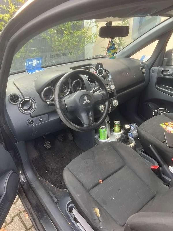 Gebraucht Mitsubishi Colt 95 PS (69 kW) 2007 Schwarz Limousine