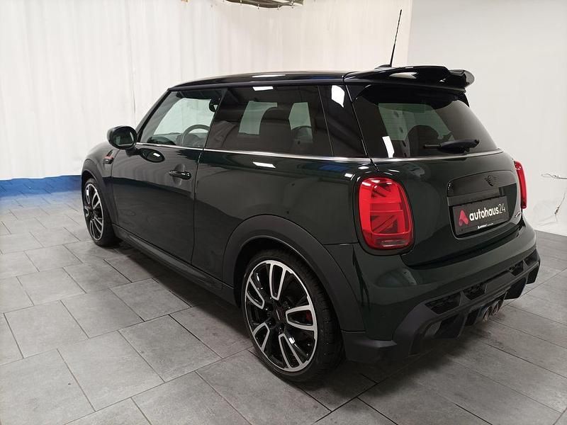 Gebraucht Mini John Cooper Works 231 PS (169 kW) 2023 Grün Kleinwagen