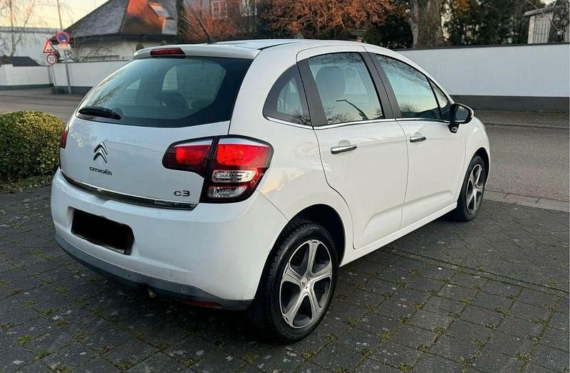 Gebraucht Citroën C3 82 PS (60 kW) 2016 Weiß Limousine