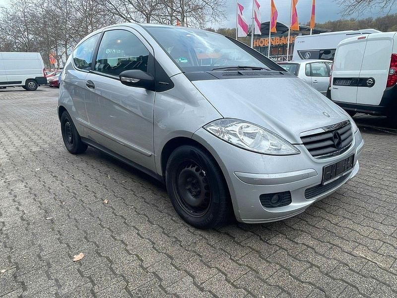 Gebraucht Mercedes A160 82 PS (60 kW) 2005 Silber Limousine