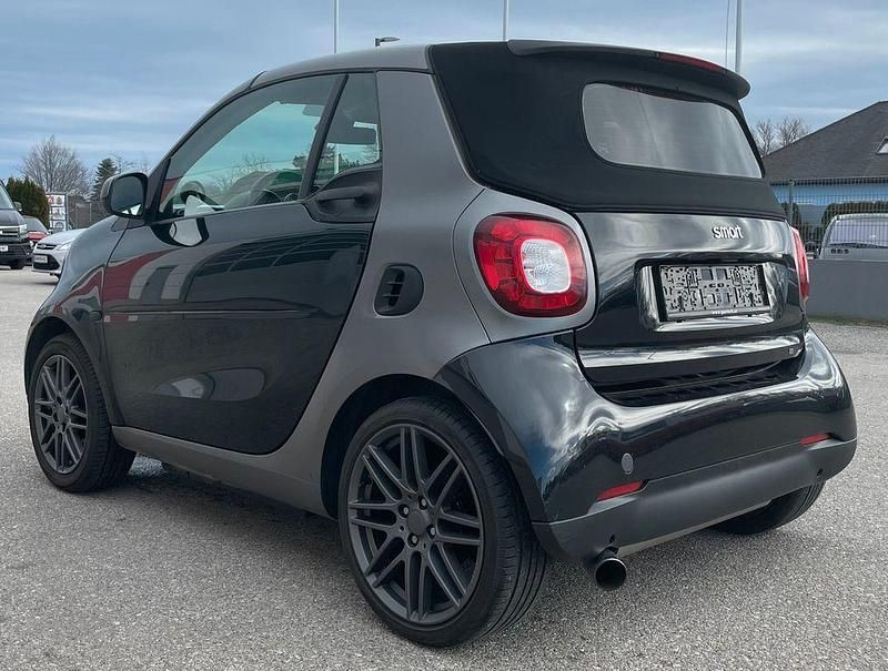 Gebraucht Smart ForTwo Cabrio Basis 90 PS (66 kW) 2016 Grau Cabrio