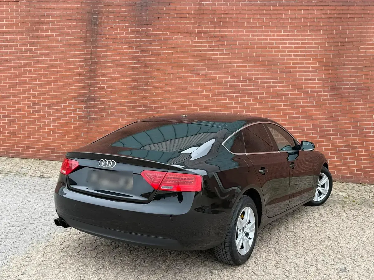 Second-hand Audi A5 S-Line 177 CP (130 kW) 2013 Negru Coupe