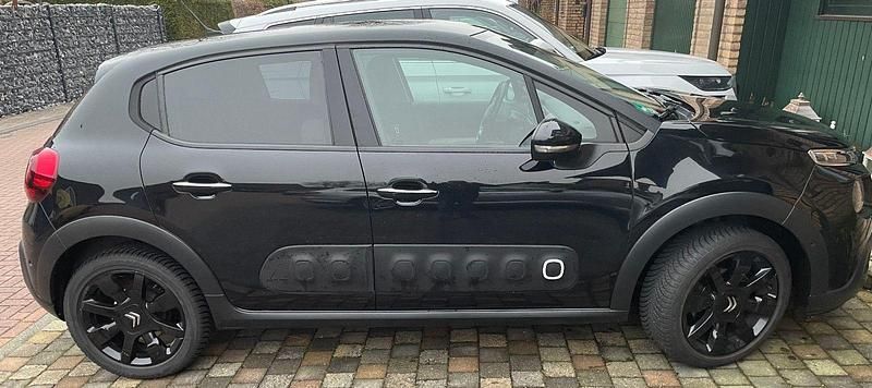 Gebraucht Citroën C3 PureTech 82 PS (60 kW) 2018 Schwarz Kleinwagen