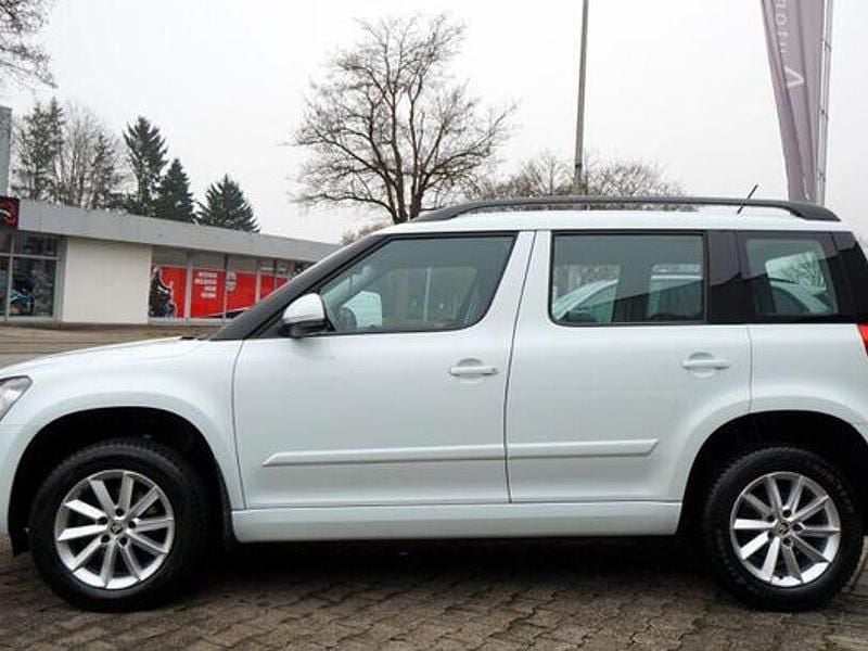 Gebraucht Skoda Yeti Ambition 125 PS (91 kW) 2016 Andere SUV