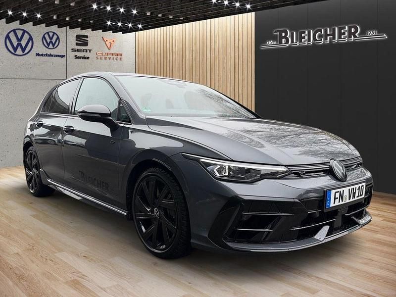 Gebraucht VW Golf VIII R 333 PS (244 kW) 2026 Grau Limousine