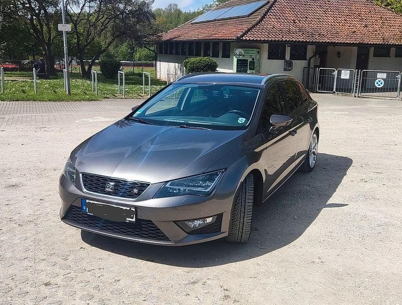 Second-hand Seat Leon ST FR 122 CP (89 kW) 2013 Gri Break